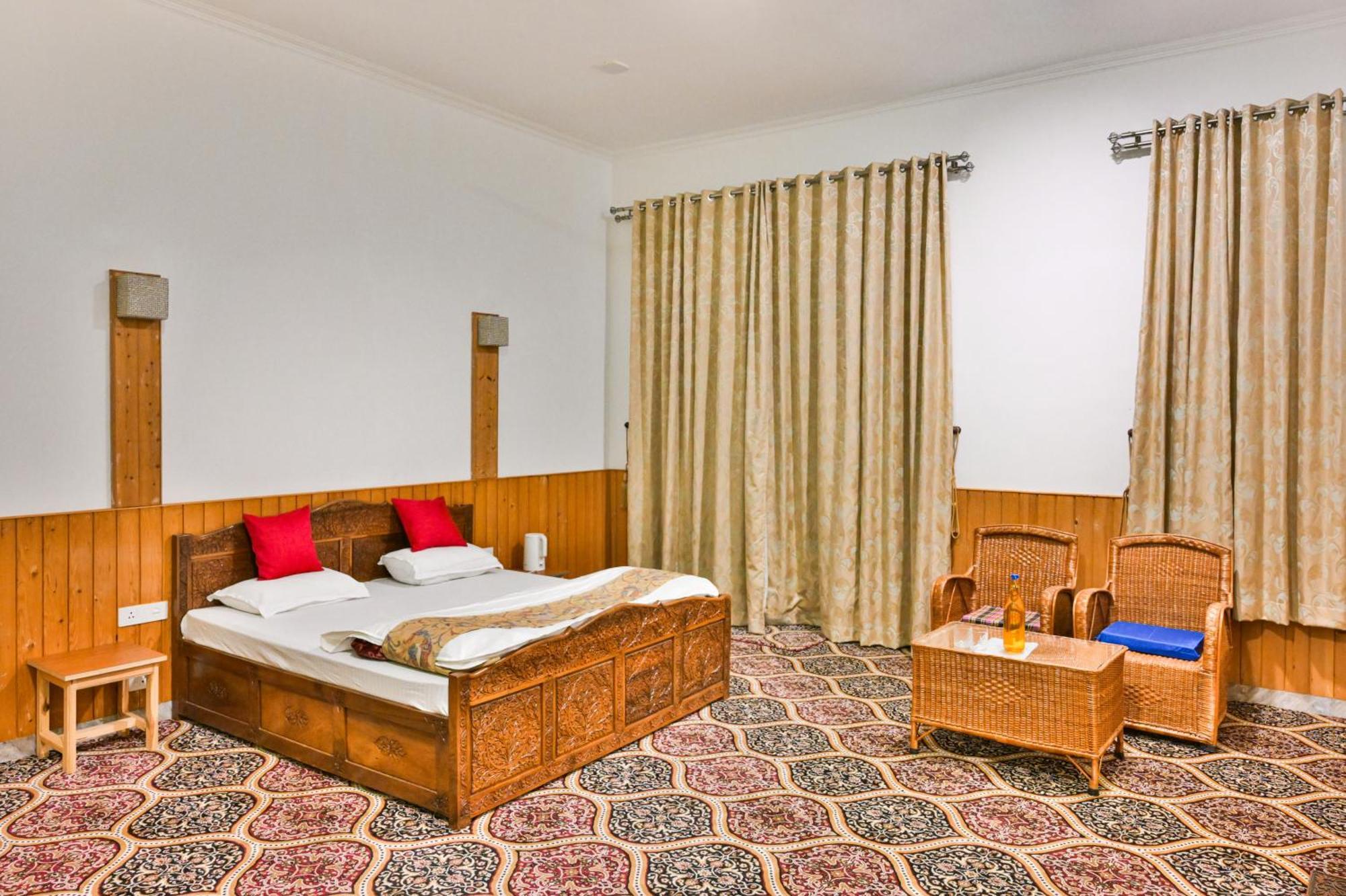 The Country Hills Villa Srīnagar 外观 照片